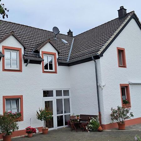 Ferienwohnung Eifelgold Esch Esch  Kültér fotó