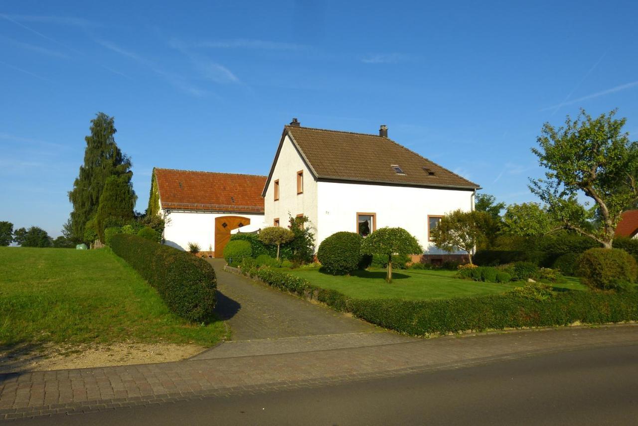 Ferienwohnung Eifelgold Esch Esch  Kültér fotó